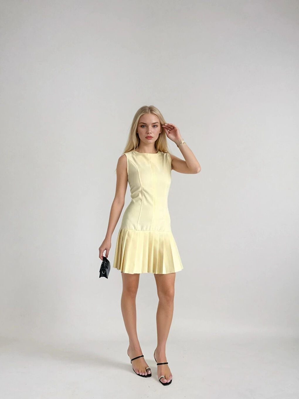 Kadın Sarı İthal Dooble Kumaş Kolsuz Elbise HZL25W-FRY122651-1