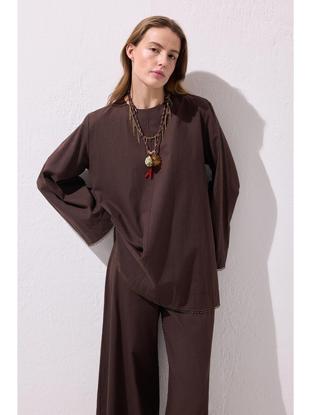 Kahverengi Faye Fistolu Keten Bluz Pantolon Takım Kahve-4