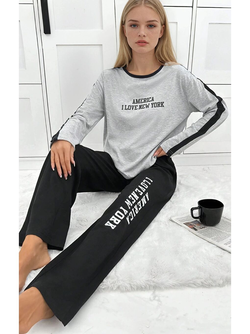 Gri New York Baskılı Şerit Detaylı Uzun Kollu Kadın Pijama Takımı-1