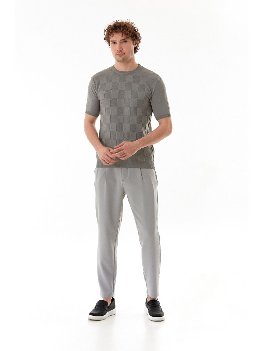 Gri Dama Desenli Triko Tişört-2