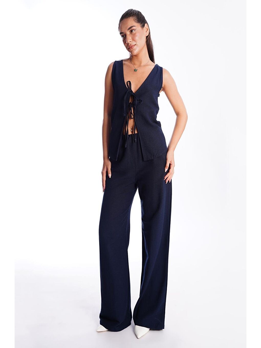 Lacivert Önü Bağlamalı Yelek Pantolon Kadın Takım Mg2403-2