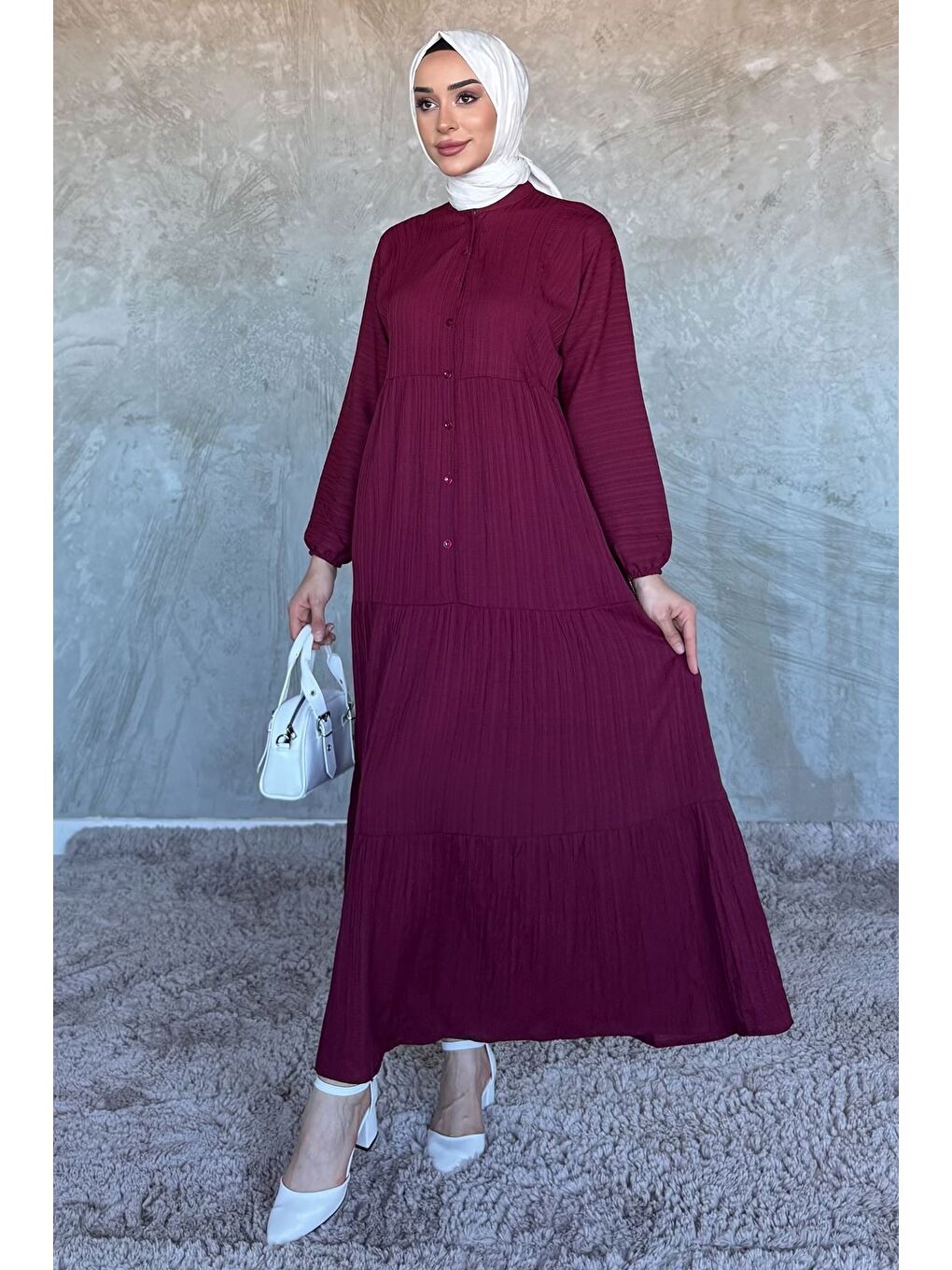 Bordo Düğme Detaylı Fırfırlı Tesettür Elbise-3