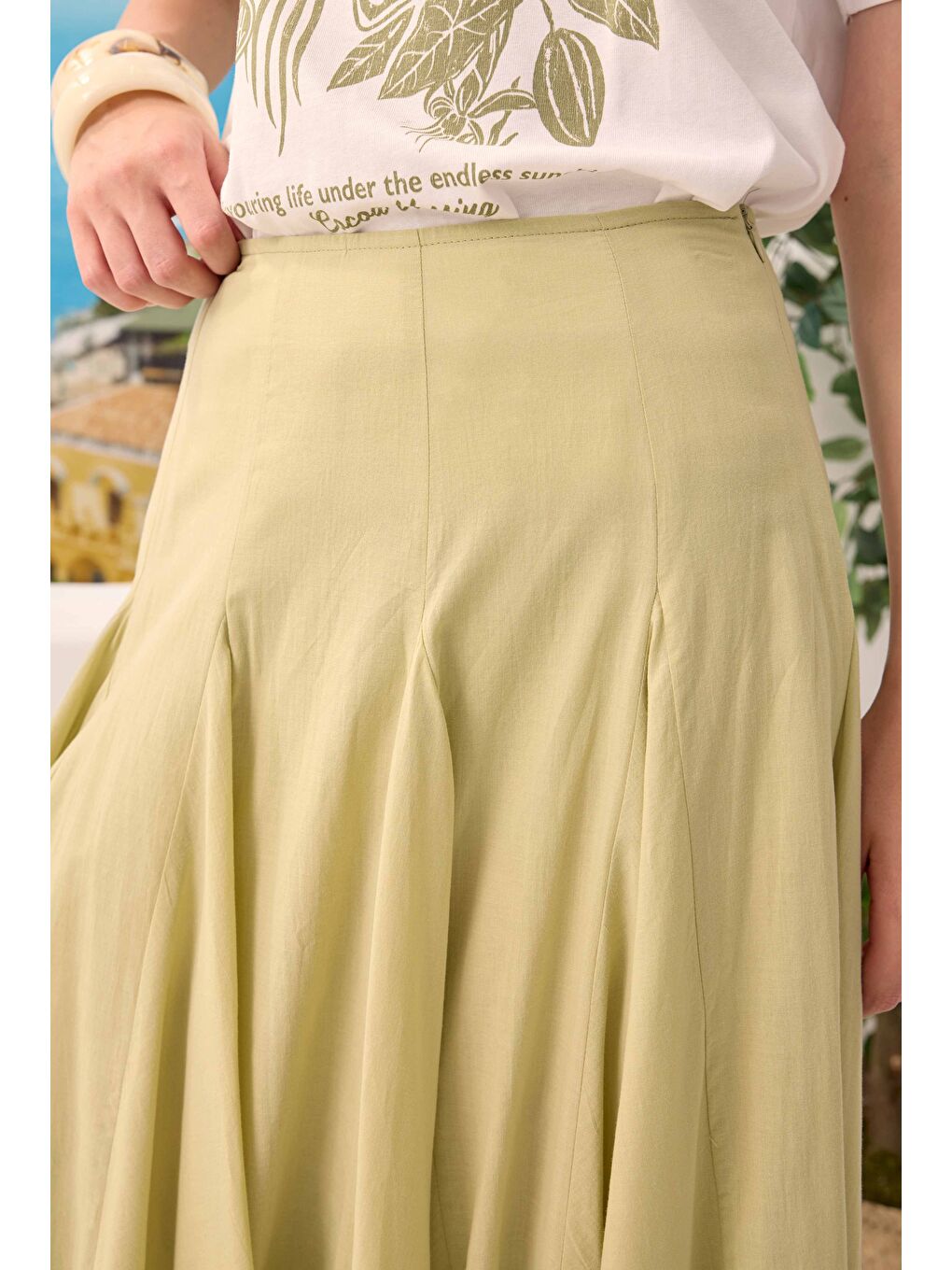 Yeşil Bele Oturan Volanlı Etek Açık Adaçayı-3