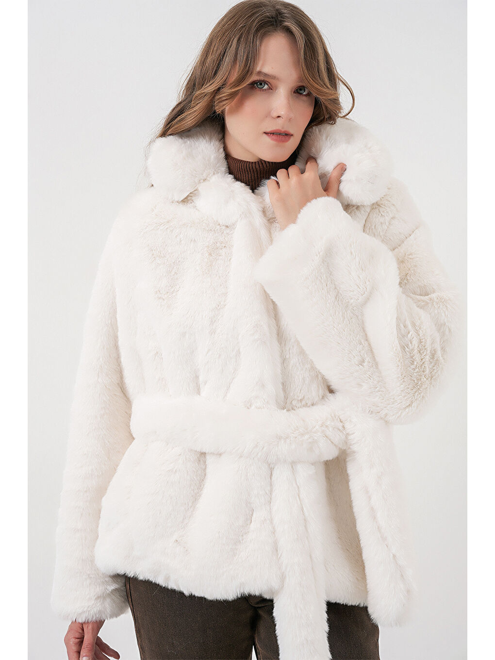 Kadın Pelüş Kürk Mont 5234 - Ekru-4