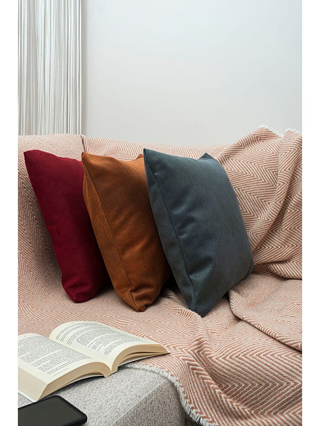 Süet Dokulu Mermer  Desenli Petrol Rengi Kırlent Kılıfı-3