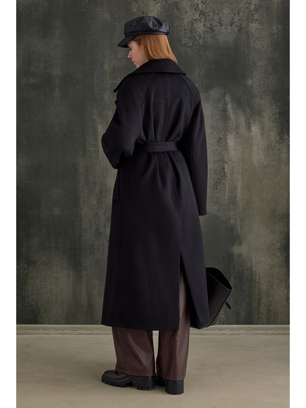 Kuşaklı Uzun Kaban Siyah-3