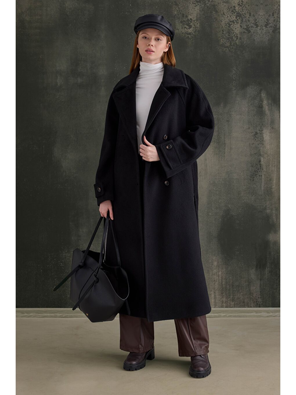 Kuşaklı Uzun Kaban Siyah-4