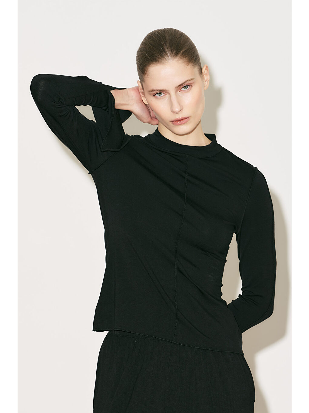 Easy Geniş Uzun Kol Bluz Siyah-2