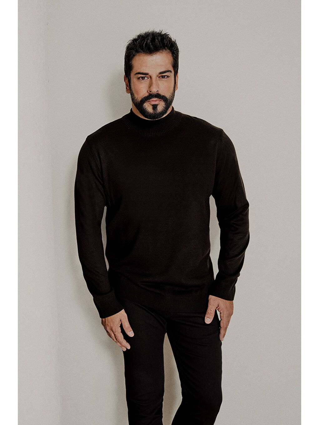 Erkek Siyah Tüylenme Yapmayan Anti-Pilling Standart Fit Yarım Balıkçı Yaka Triko Kazak-7