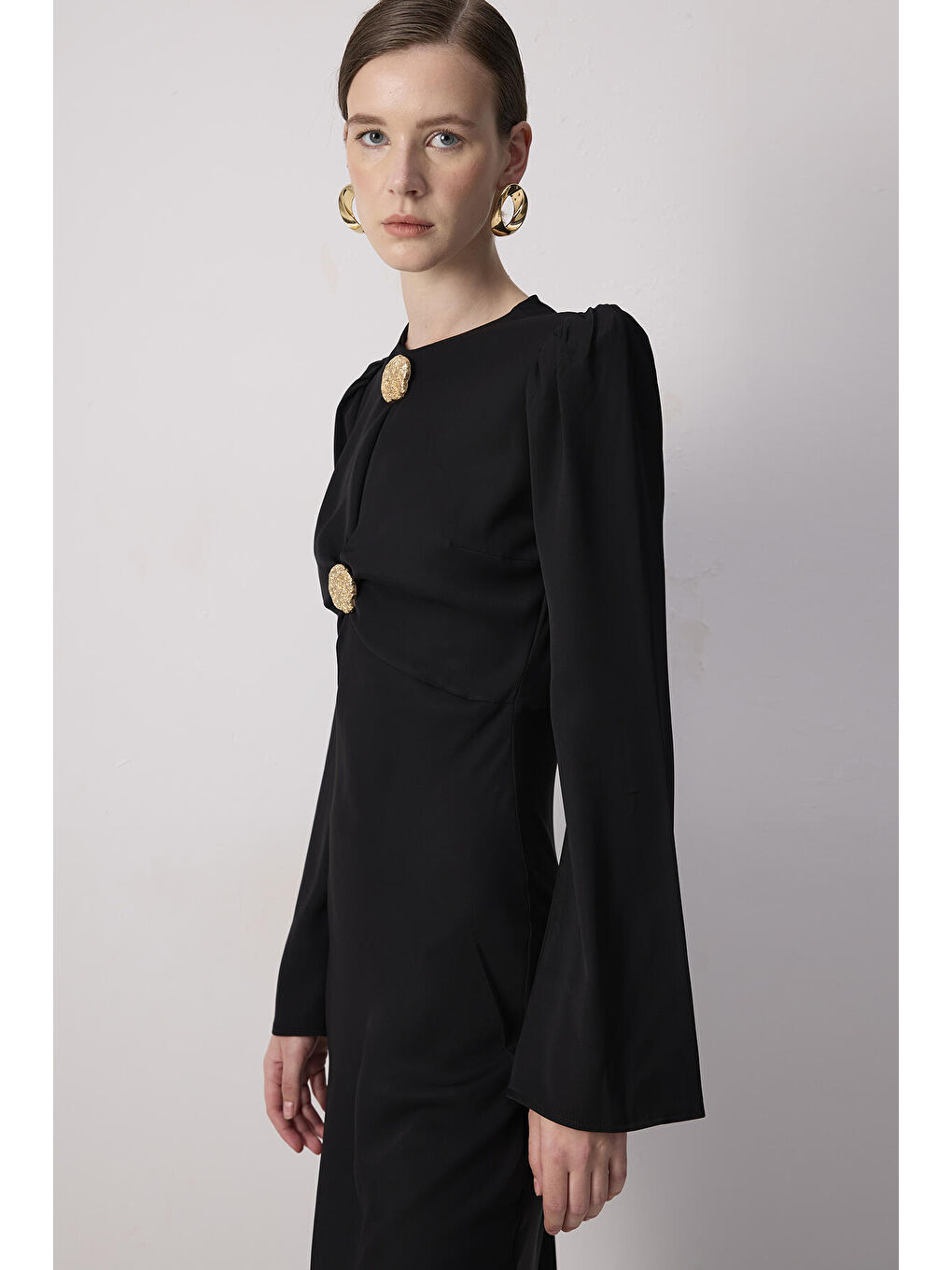 Siyah Düğme Detaylı Elbise-2