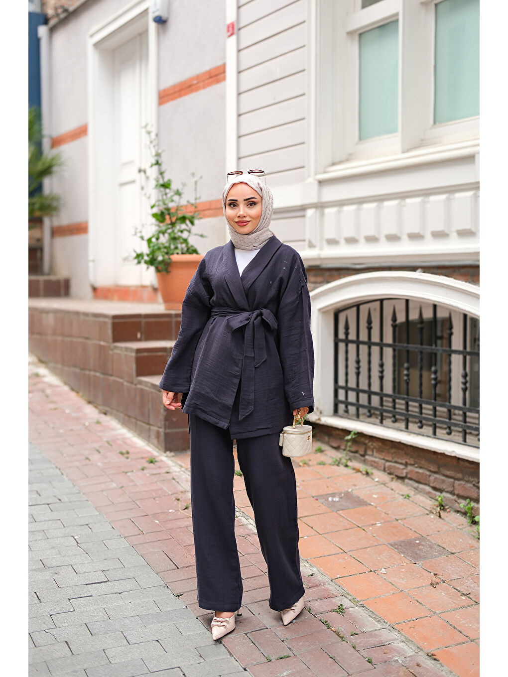 Kadın Bel Bağlamalı Müslin Takım Lacivert