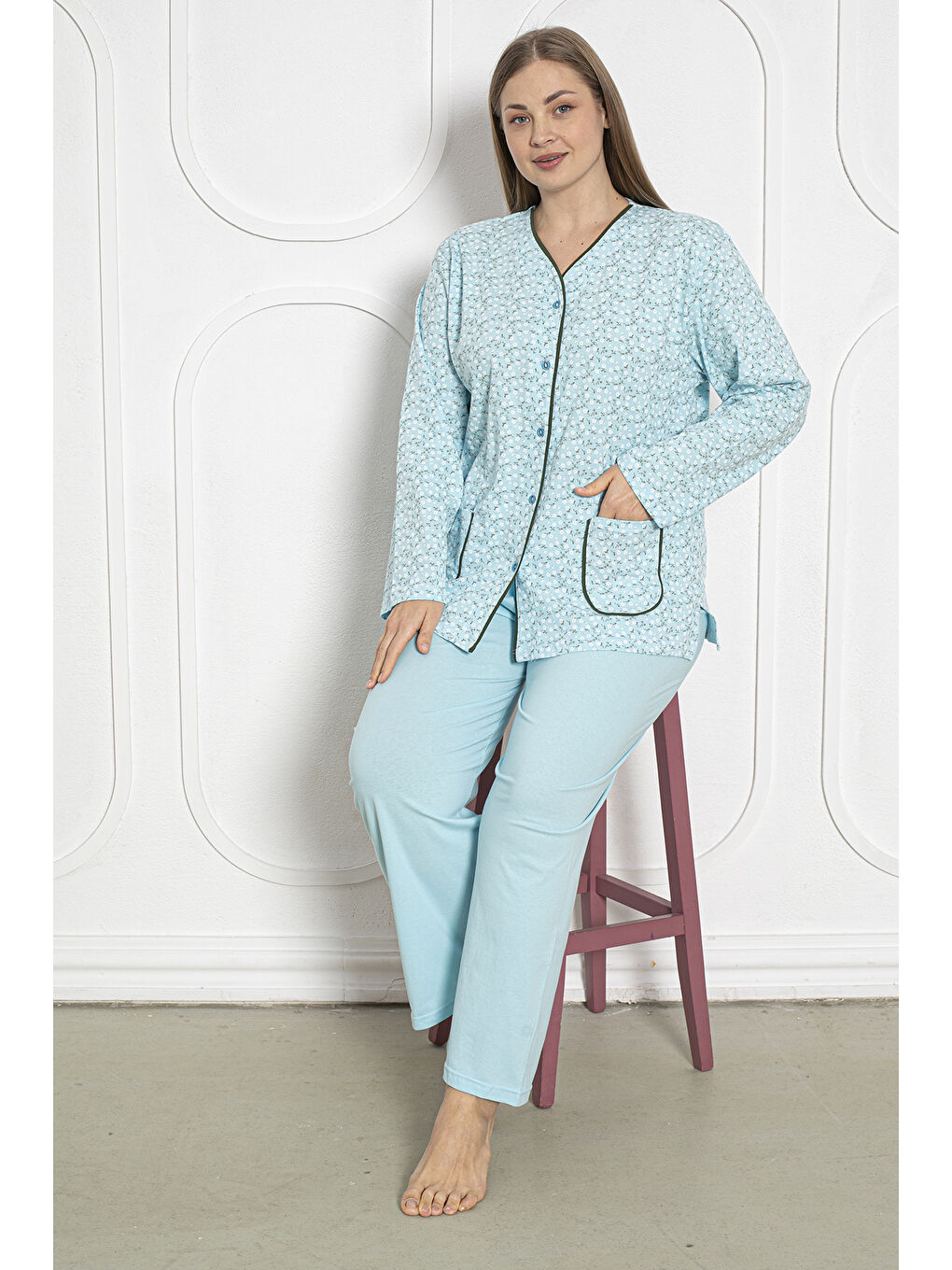 Yeşil %100 Pamuklu Uzun Kollu Boydan Düğmeli Büyük Beden Kadın Pijama Takımı 206-2