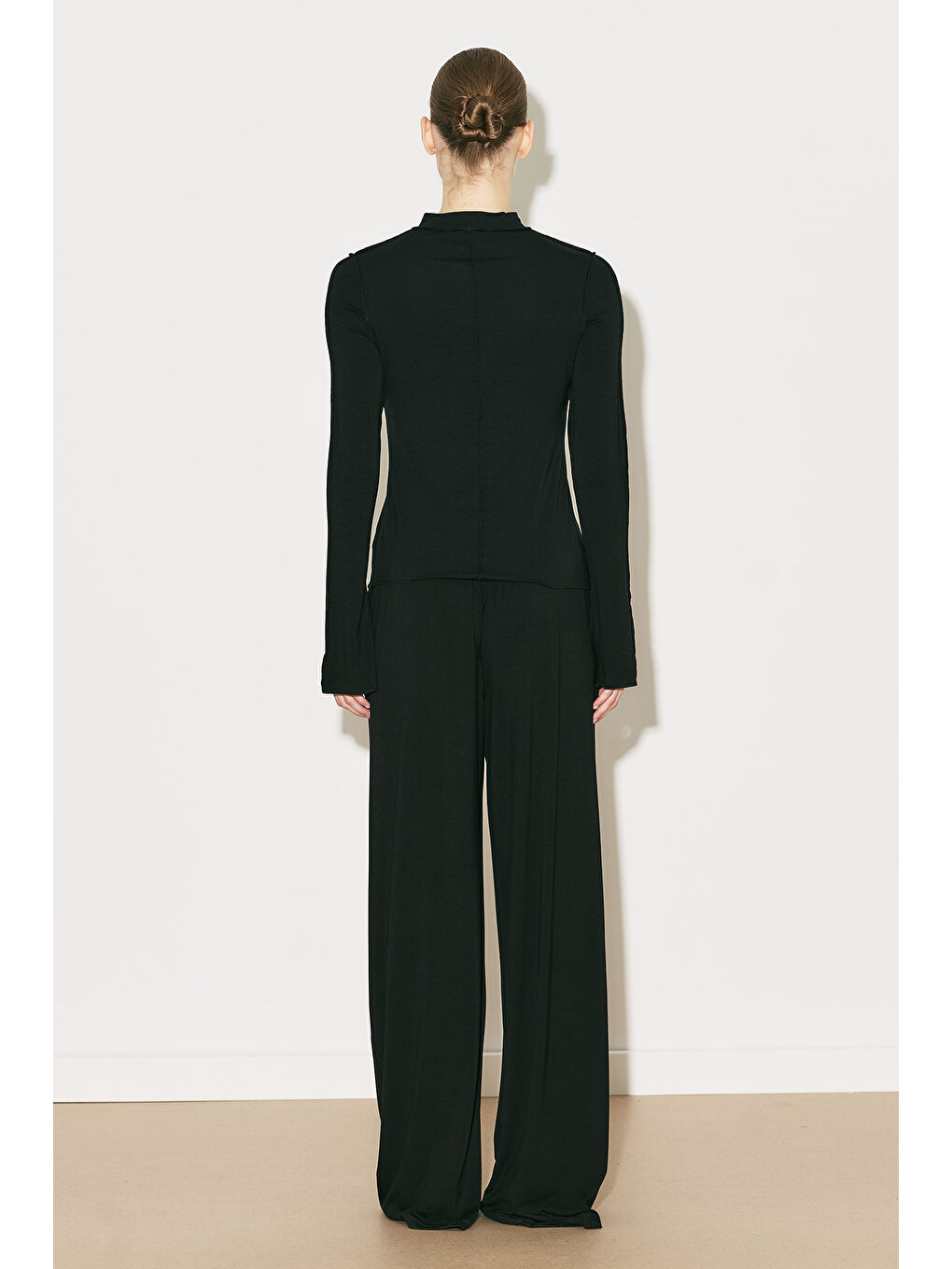 Easy Geniş Uzun Kol Bluz Siyah-7