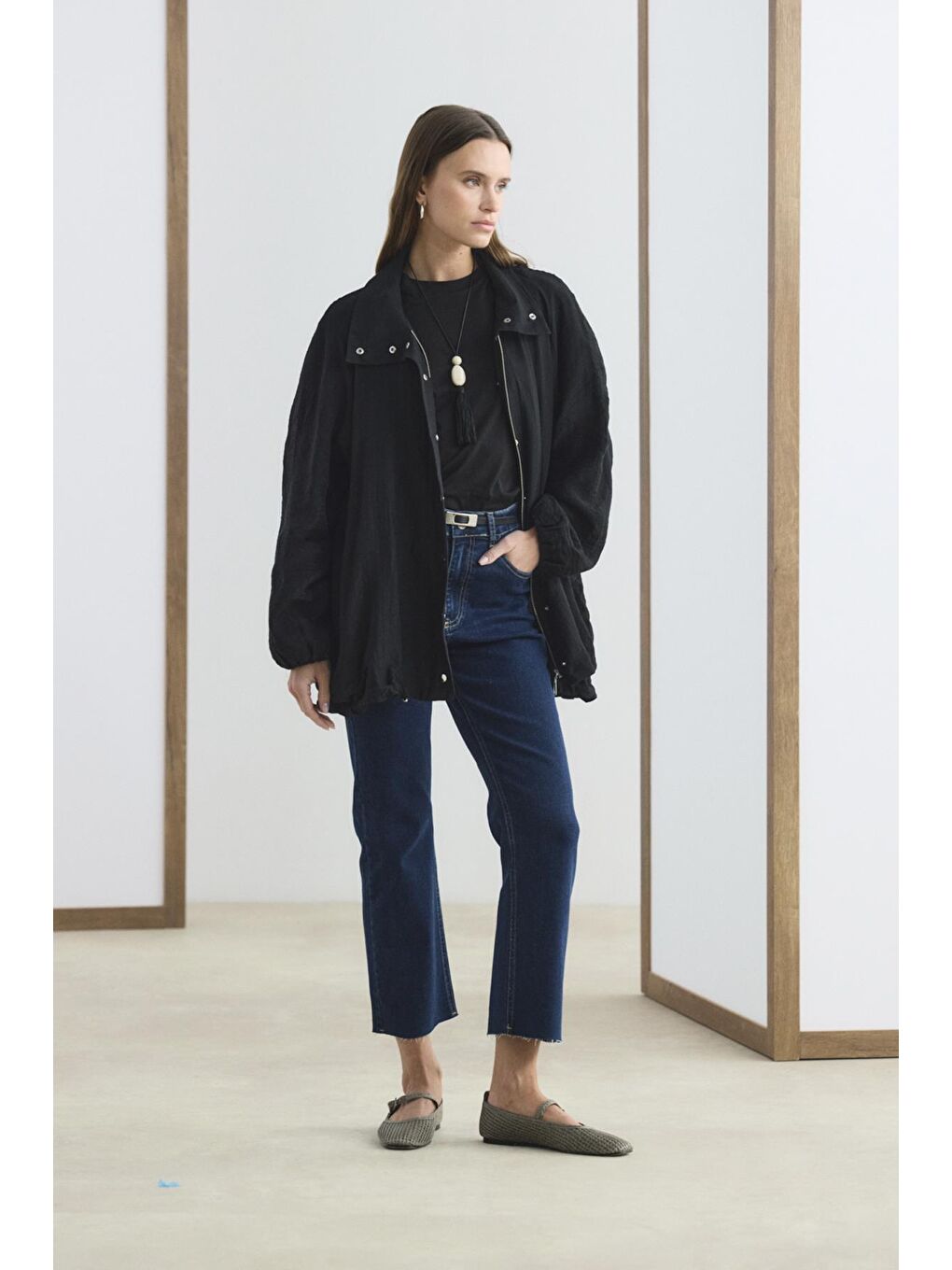 Dik Yaka Büzgülü Bomber Ceket Siyah-1