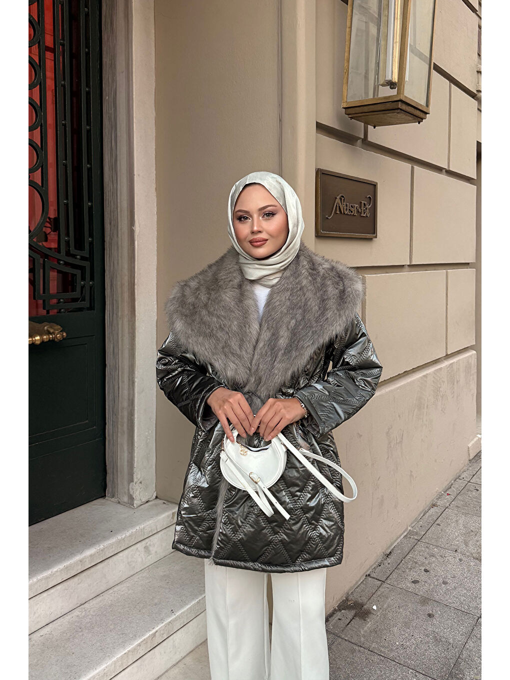 Kadın Yaka Kürklü Dikiş Detay Mont Antrasit-2