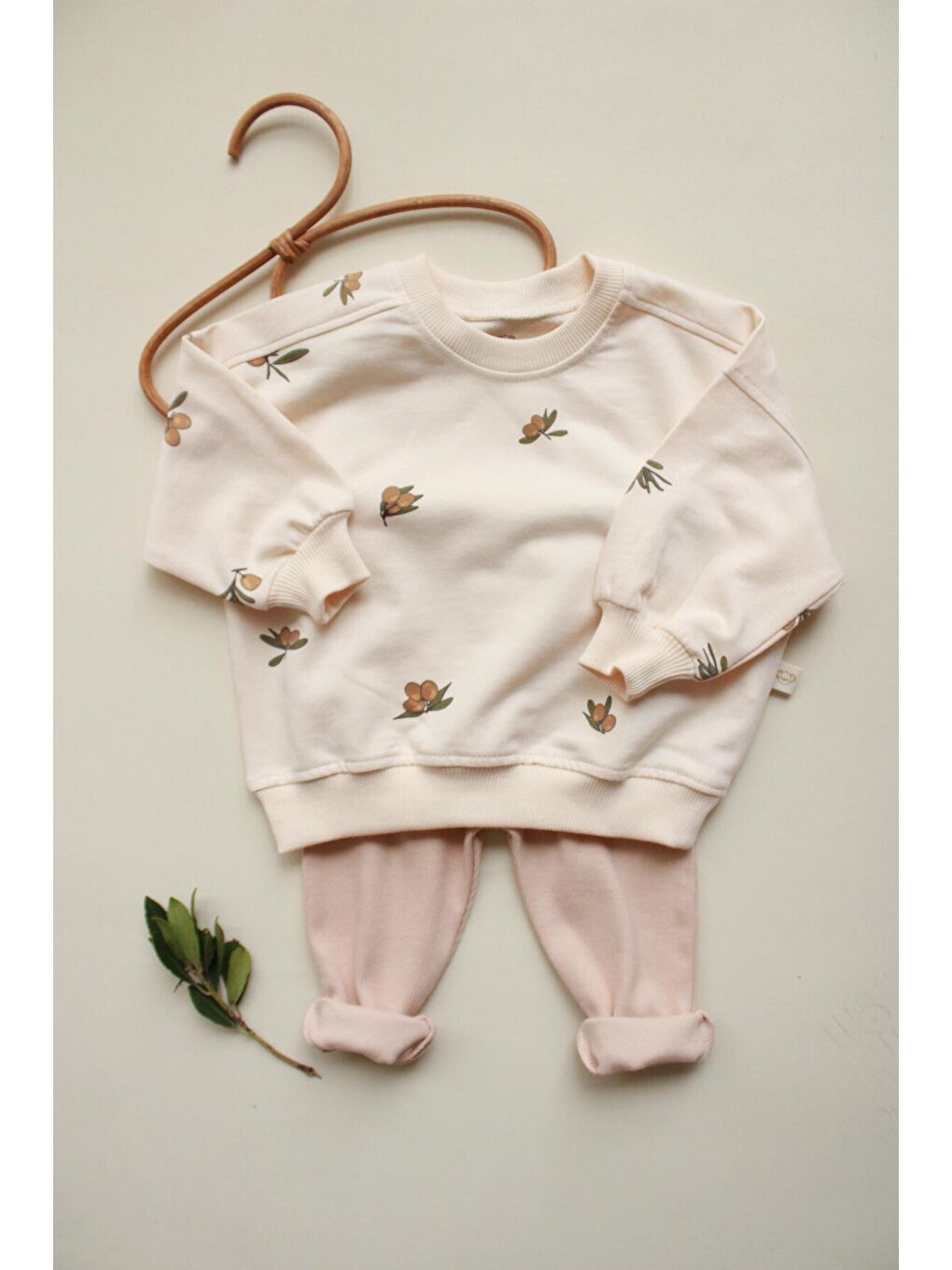 Ekru Zeytin Baskılı Bebek Alt Üst Takım-1
