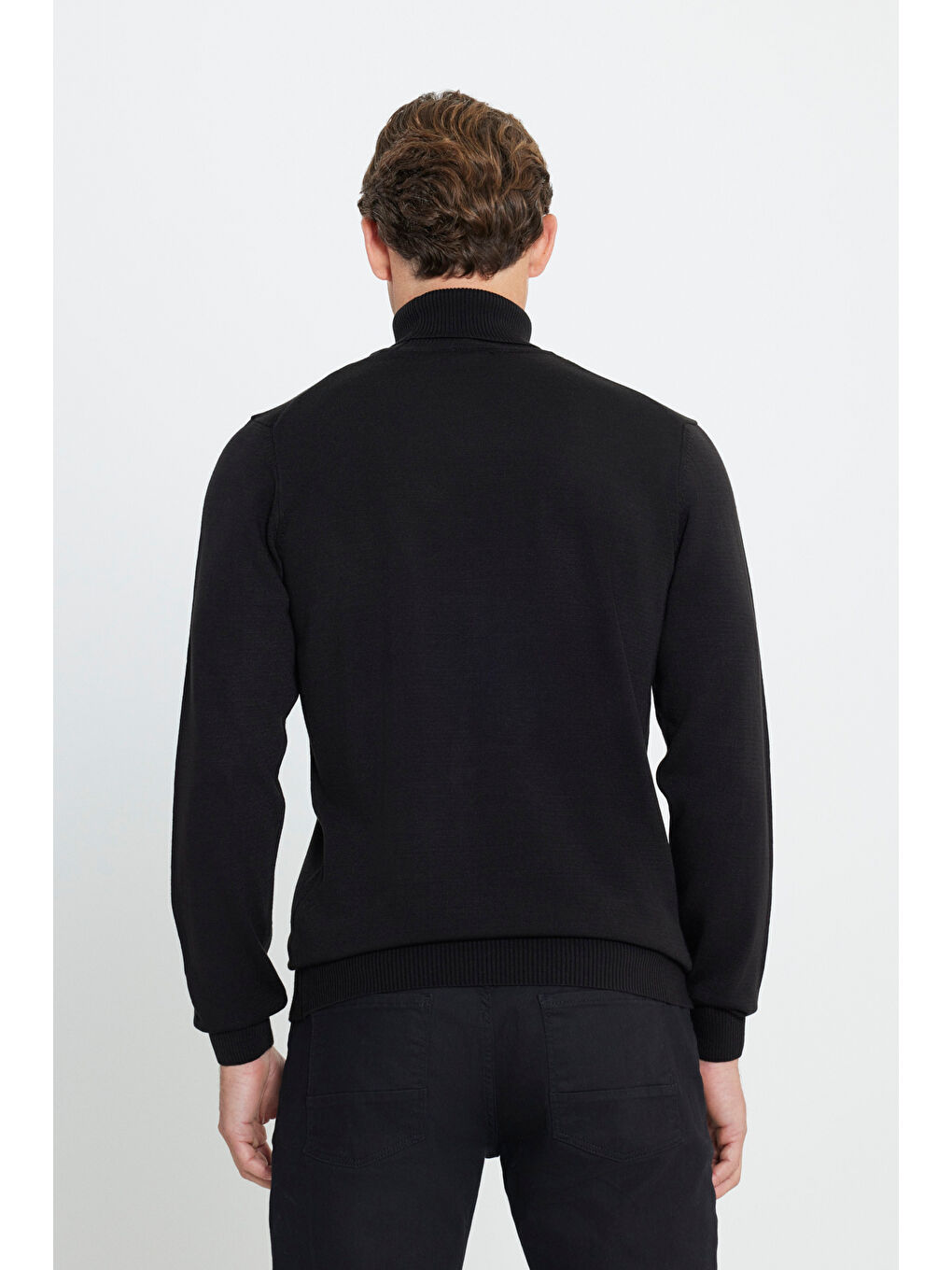 Erkek Siyah Tüylenme Yapmayan Anti Pilling Özellikli Standart Fit Tam Balıkçı Yaka Triko-4