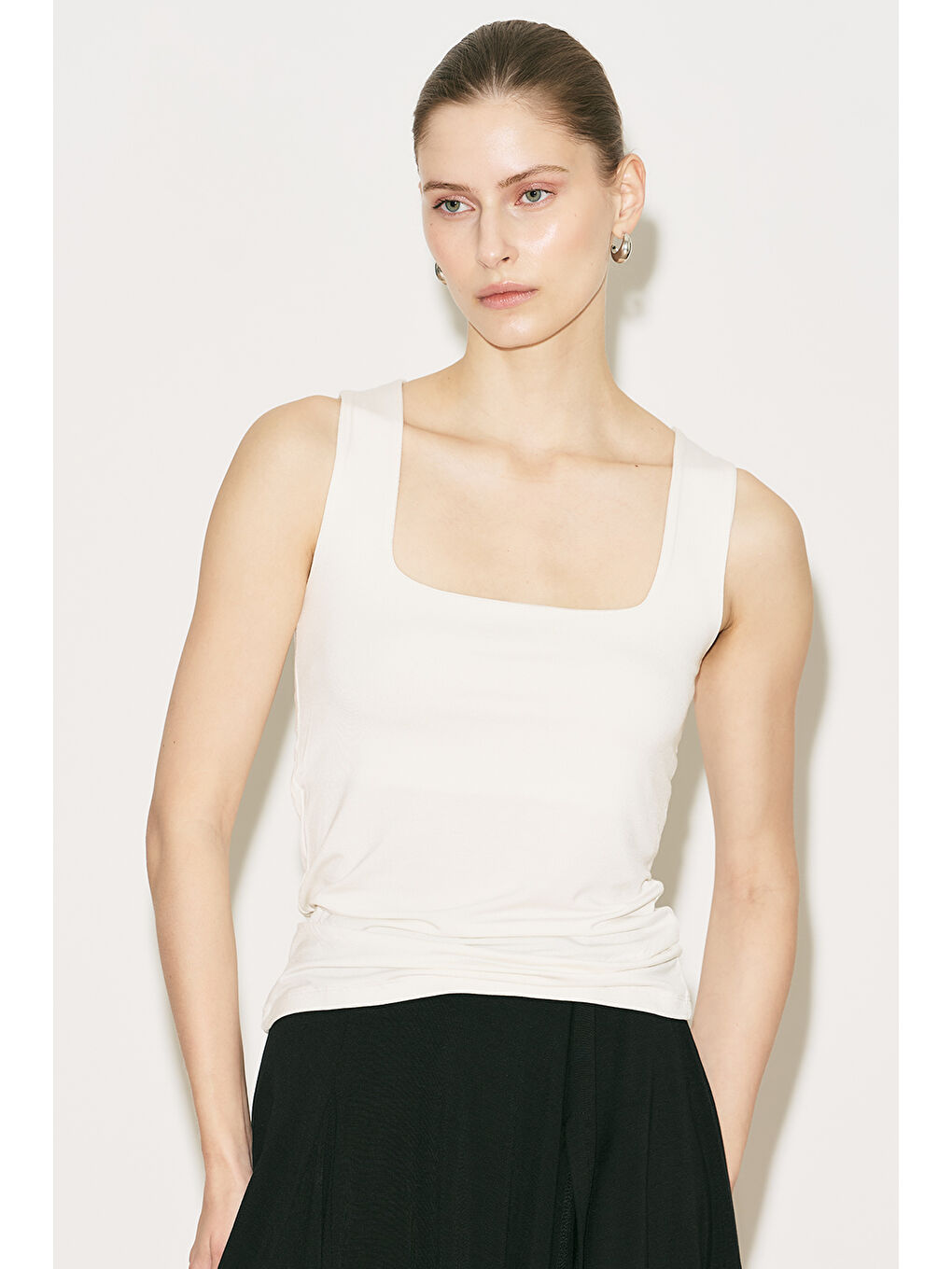 Easy Kolsuz Kare Yaka Bluz Ekru-3