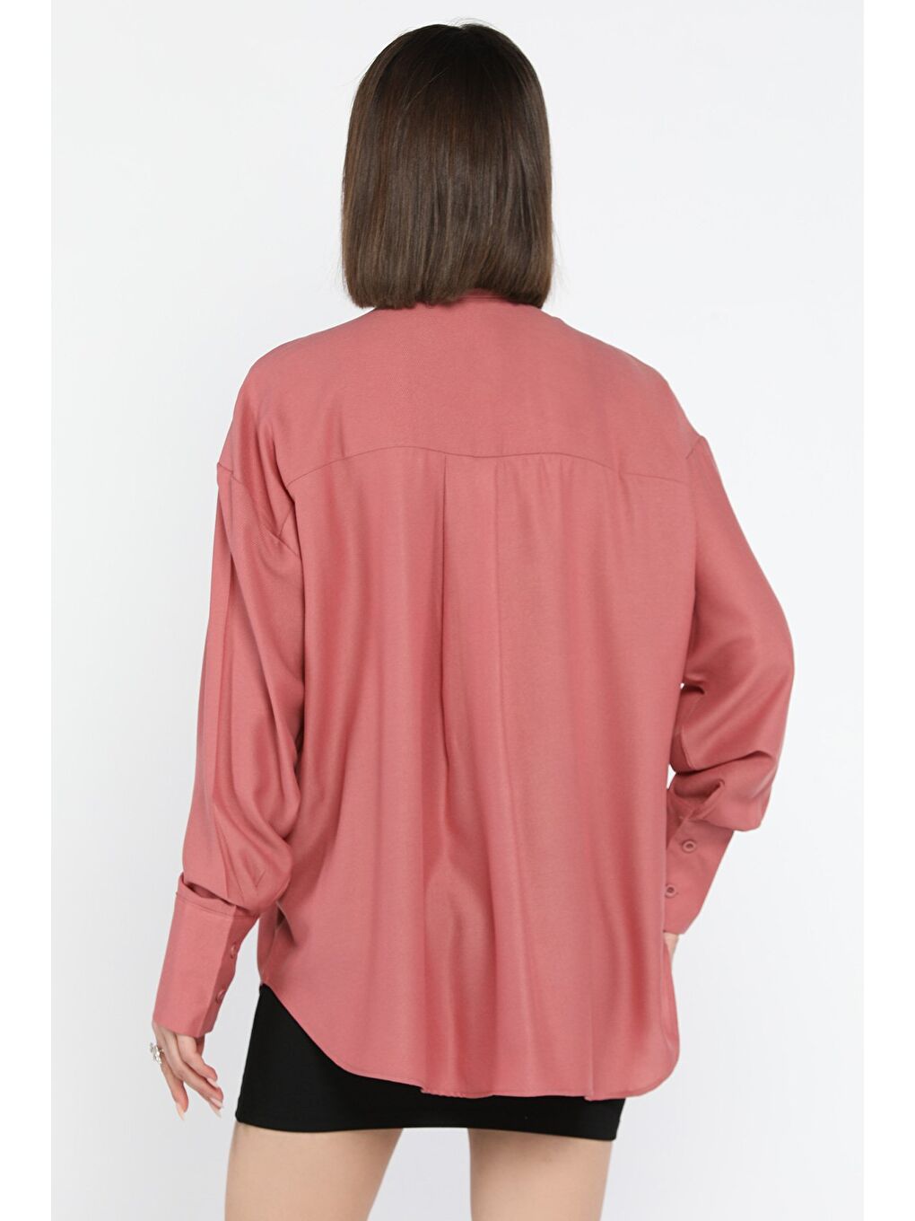 Pembe Kadın Yaka Taş İşlemeli Kendinden Desenli Gömlek-3