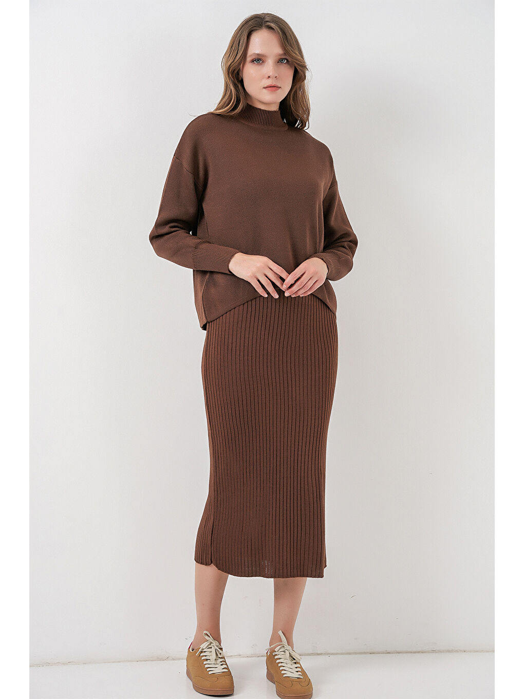 Kadın Kısa Kazaklı Triko Elbise 15958 - Kahverengi