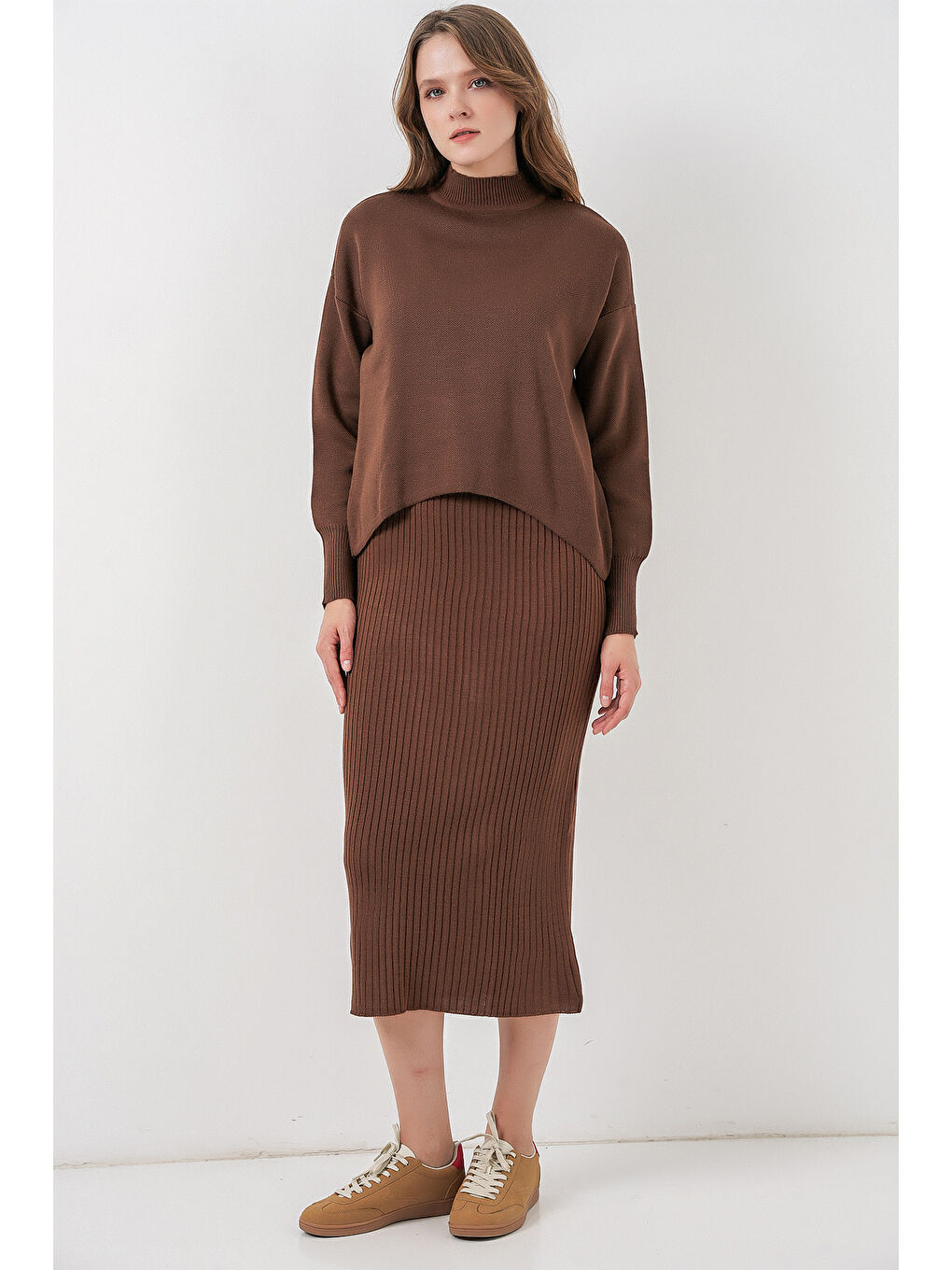 Kadın Kısa Kazaklı Triko Elbise 15958 - Kahverengi-3