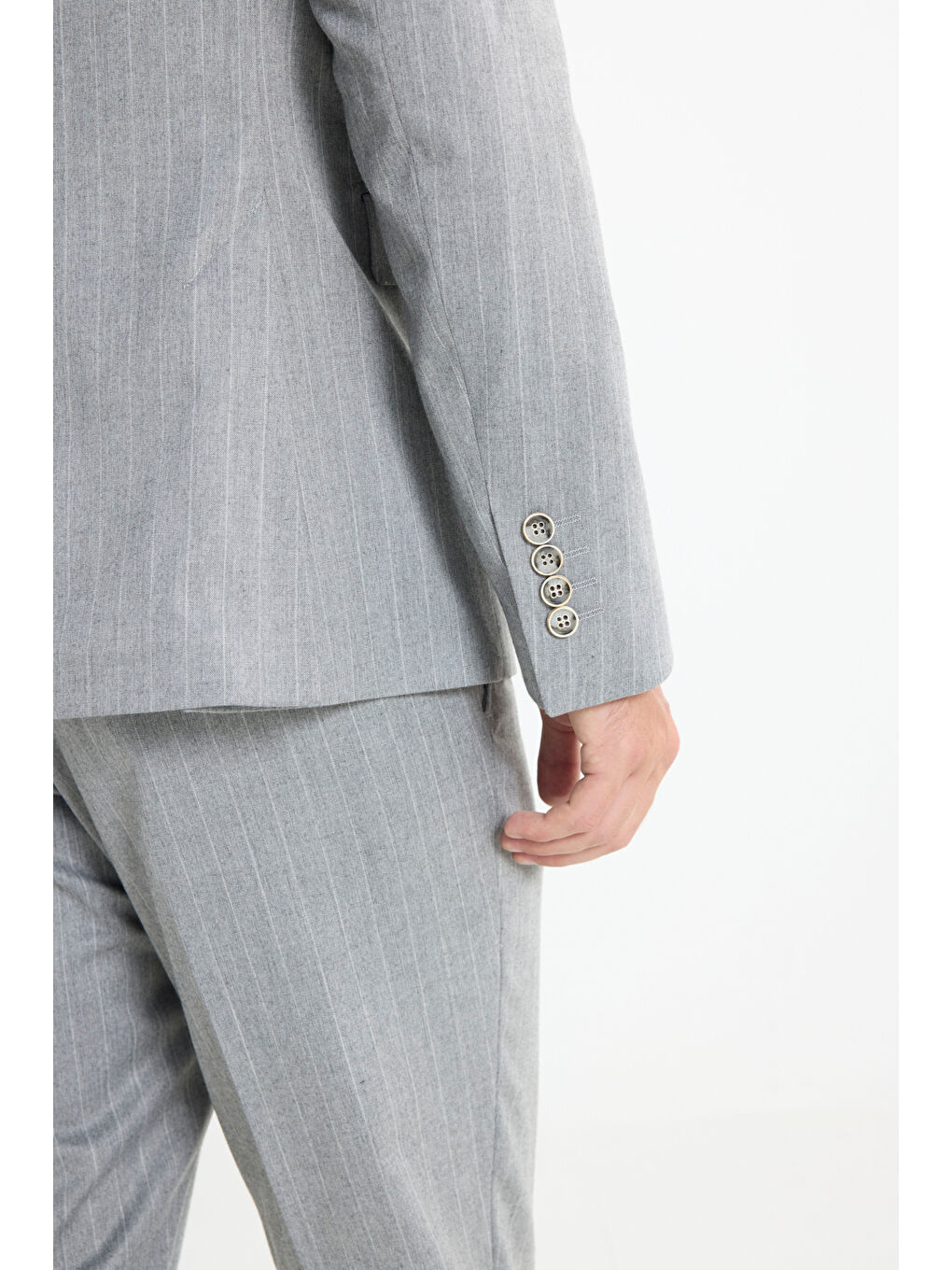 Erkek Gri Slim Fit Dar Kesim Kırlangıç Yaka Çizgili Kapak Cepli Esnek Takım Elbise-8