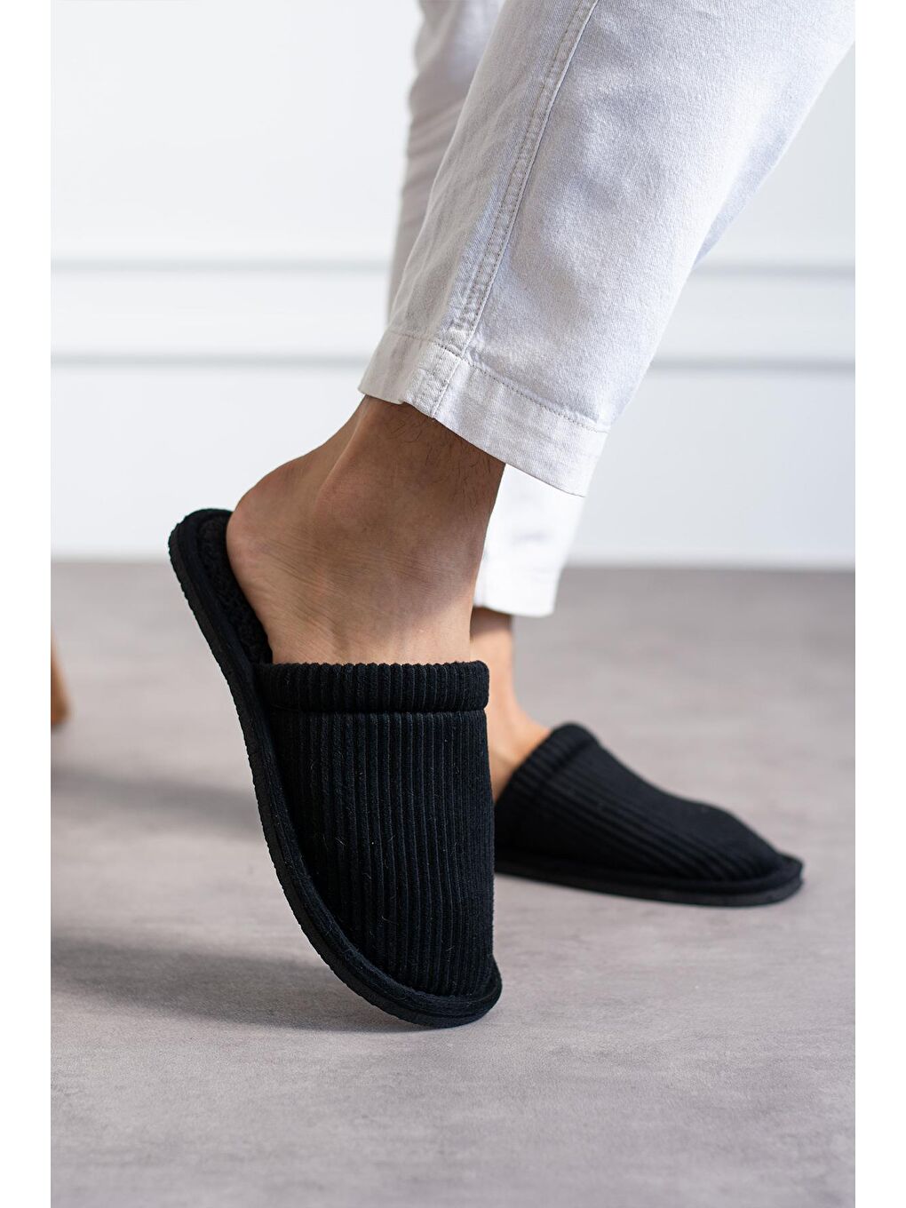 Siyah FİTİLLİ DÜZ Unisex Ev Terliği Kışlık Kadın Erkek Terlik-3