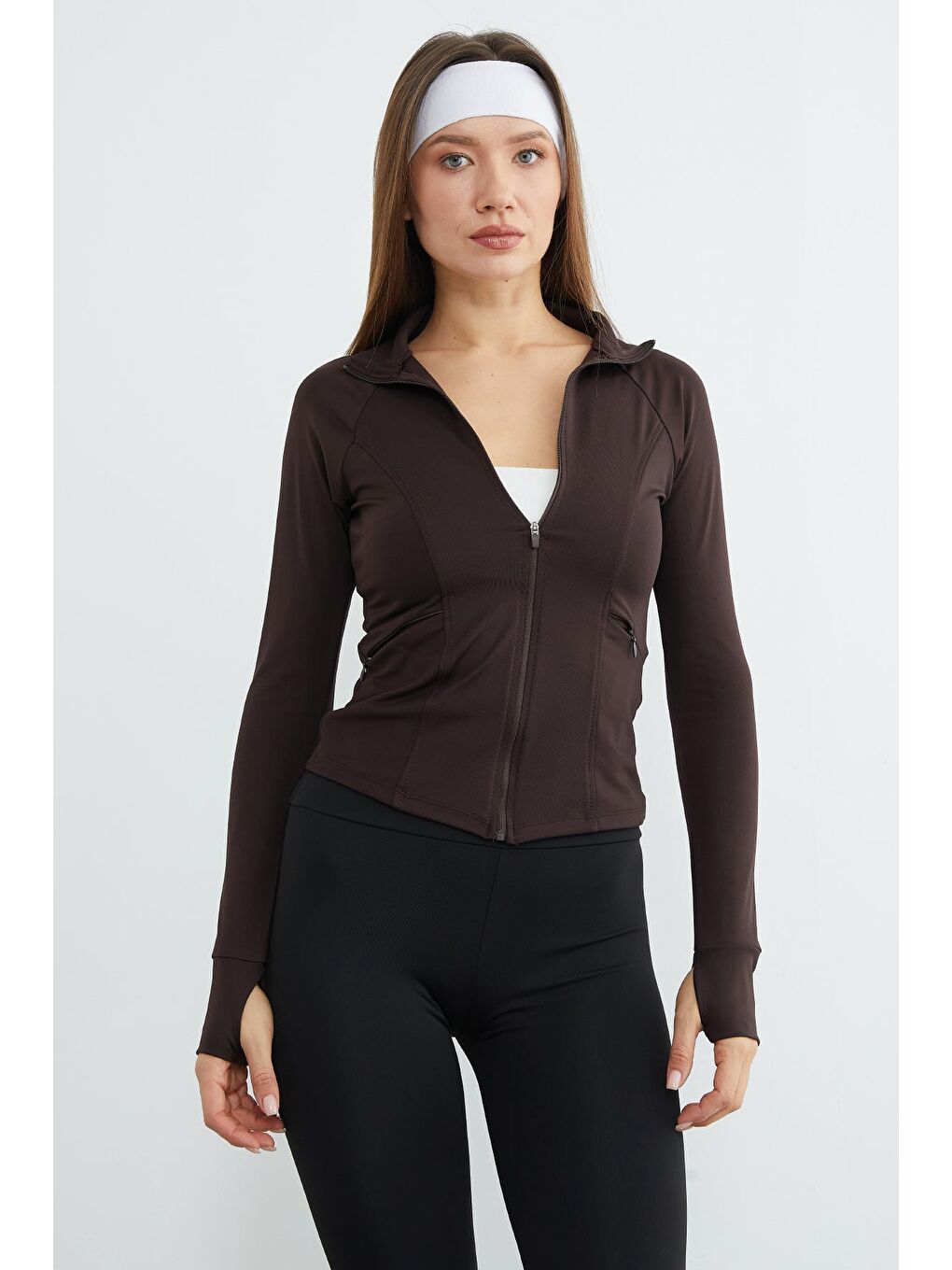 Kahverengi Fermuarlı Parmak Geçirmeli Slim Fit Spor Ceket