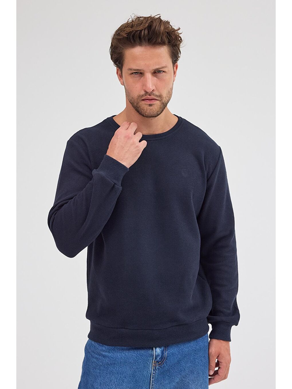 Erkek Lacivert Standart Fit Normal Kesim Pamuklu Basic Bisiklet Yaka Sweatshirt MTLCE113-Lacivert-1