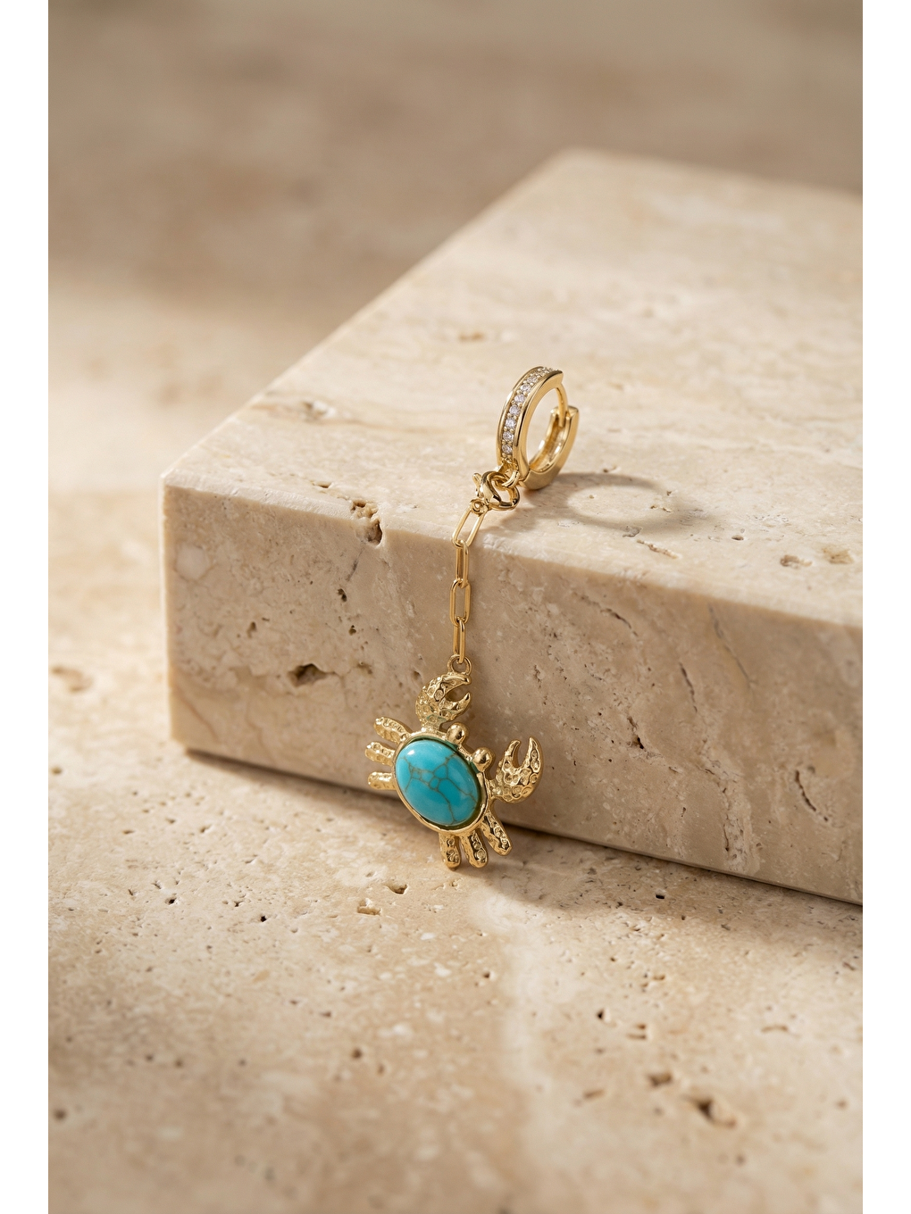 Sarı Taşlı Yengeç Bikini Charm Gold