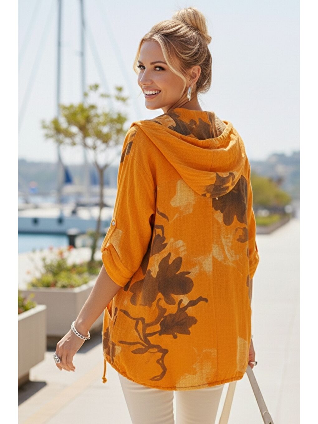 İtalyan Turuncu Düğmeli Uzun Kollu Cepli Kapüşonlu Fermuarlı Baskılı Regular Boy Dokuma Ceket 68 65-5