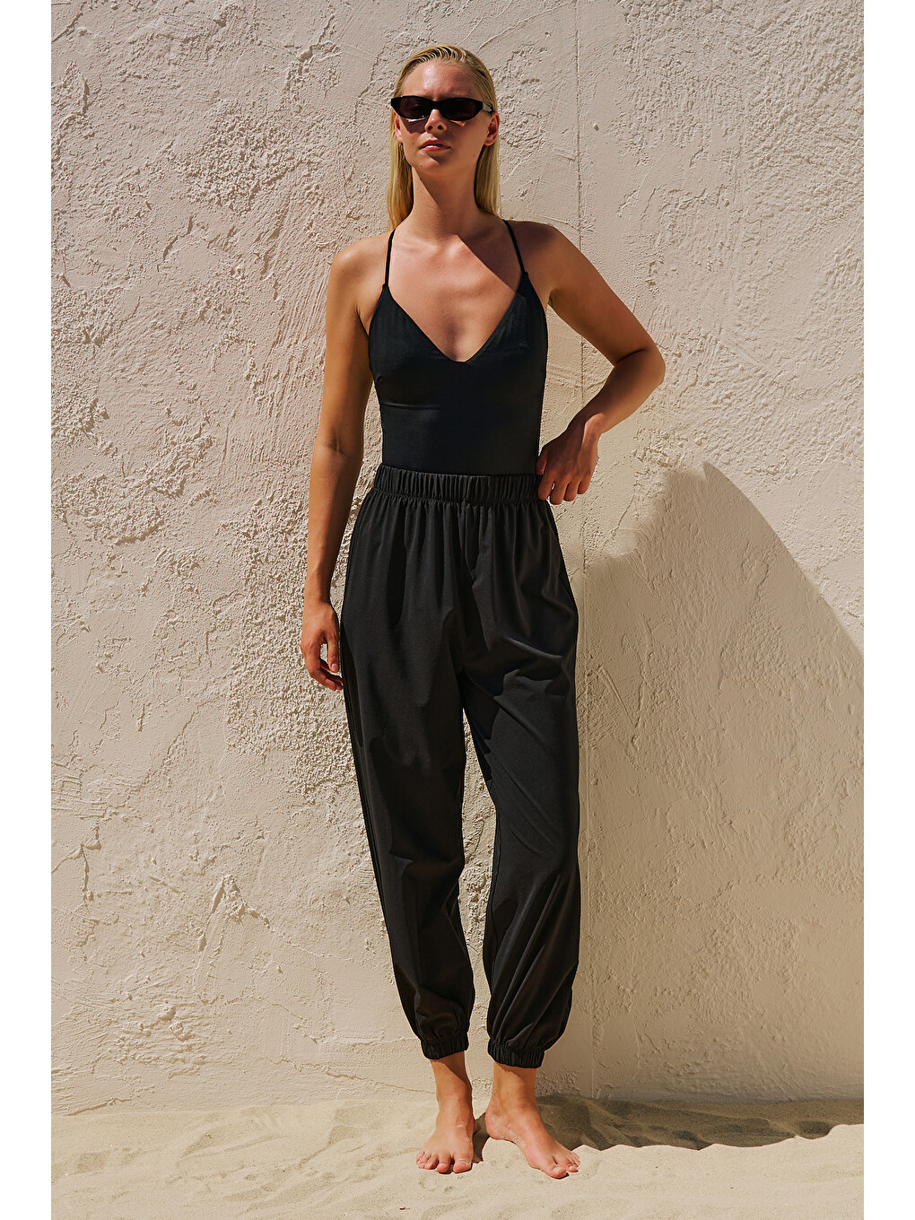 Büzgülü Jogger Form Mayo Pantolon Siyah-5