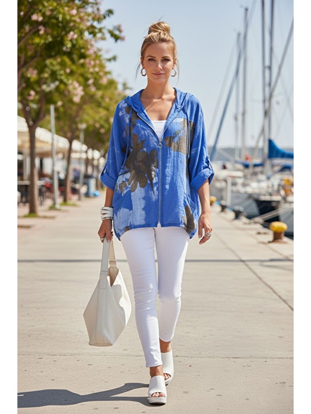 İtalyan Saks Mavisi Düğmeli Uzun Kollu Cepli Kapüşonlu Fermuarlı Regular Boy Dokuma Ceket 68 65-5