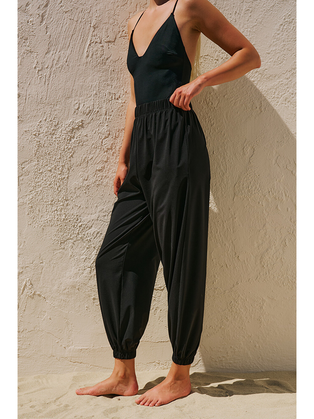 Büzgülü Jogger Form Mayo Pantolon Siyah-8