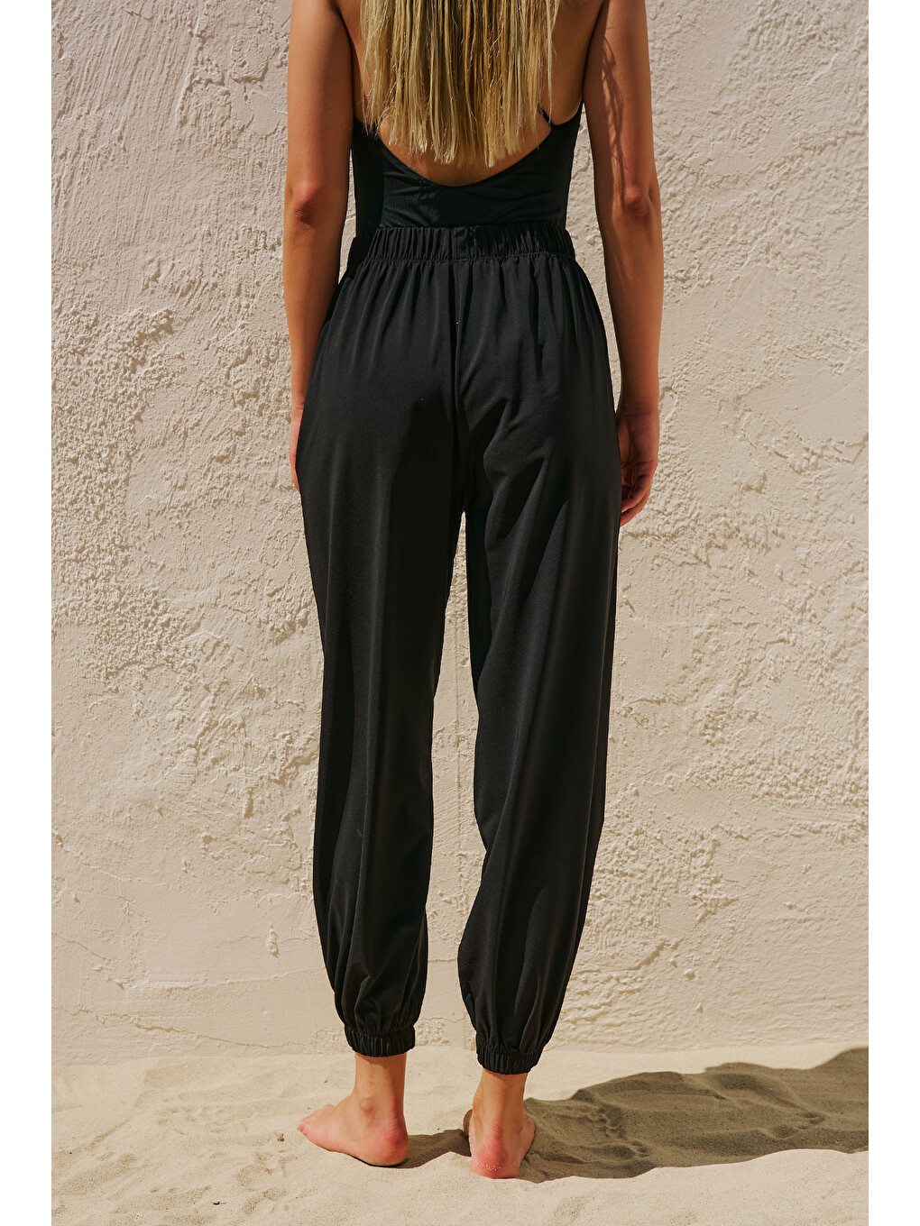 Büzgülü Jogger Form Mayo Pantolon Siyah-9