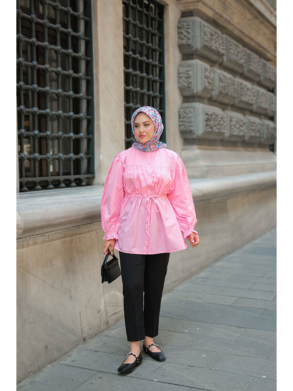 Kadın Robadan Büzgü Detaylı Balon Kol Gömlek Pembe-3