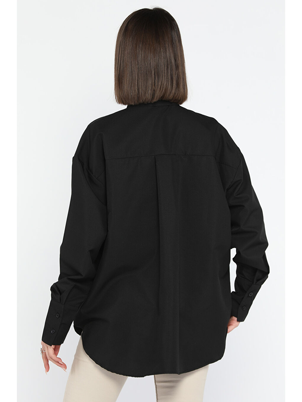 Siyah Kadın Yaka Taş İşlemeli Kendinden Desenli Gömlek-2