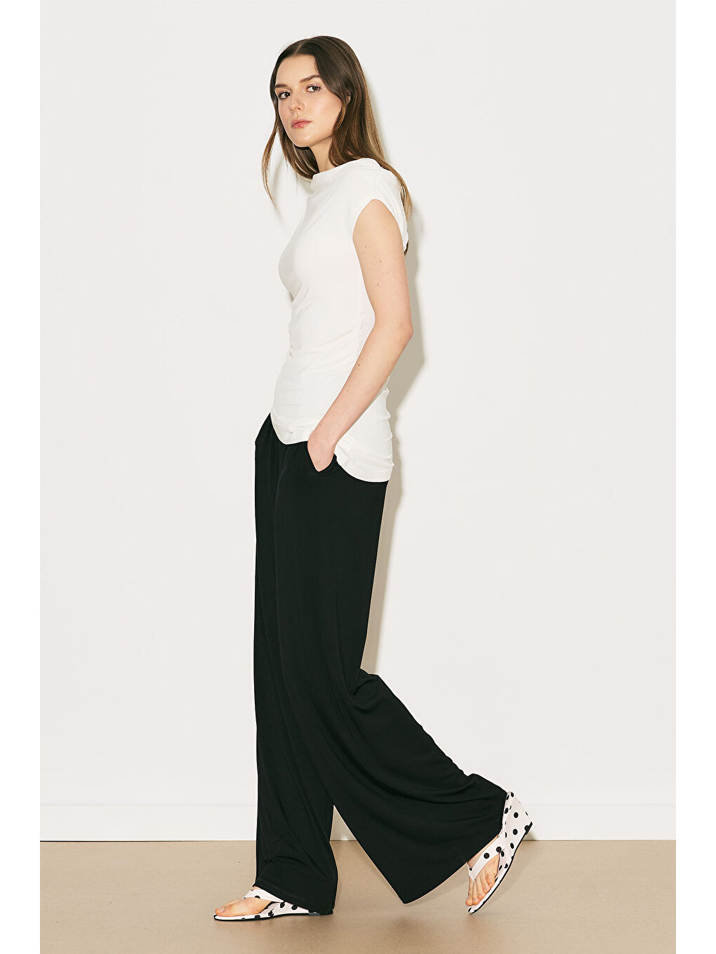 Easy Kolsuz Büzgülü Bluz Ekru-4