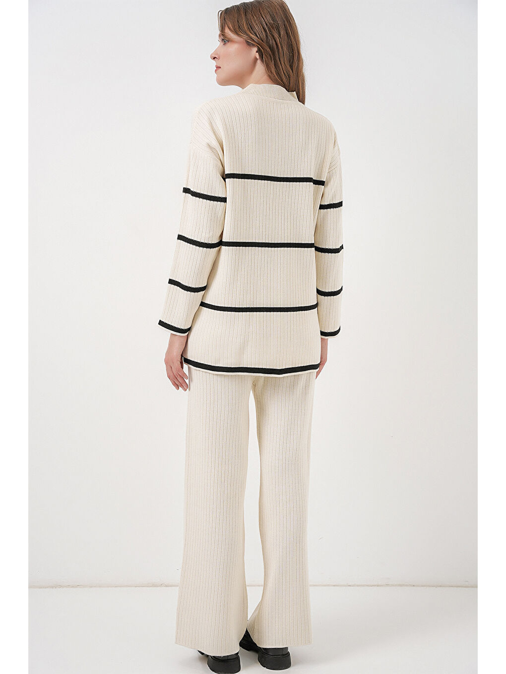 Kadın Çizgili Oversize Triko İkili Takım 15959 - Ekru-5