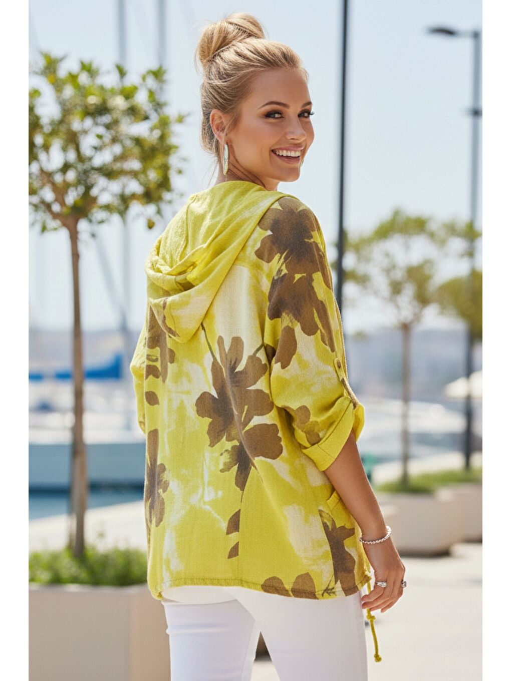 İtalyan Sarı Düğmeli Uzun Kollu Cepli Kapüşonlu Fermuarlı Baskılı Regular Boy Dokuma Ceket 68 65-5