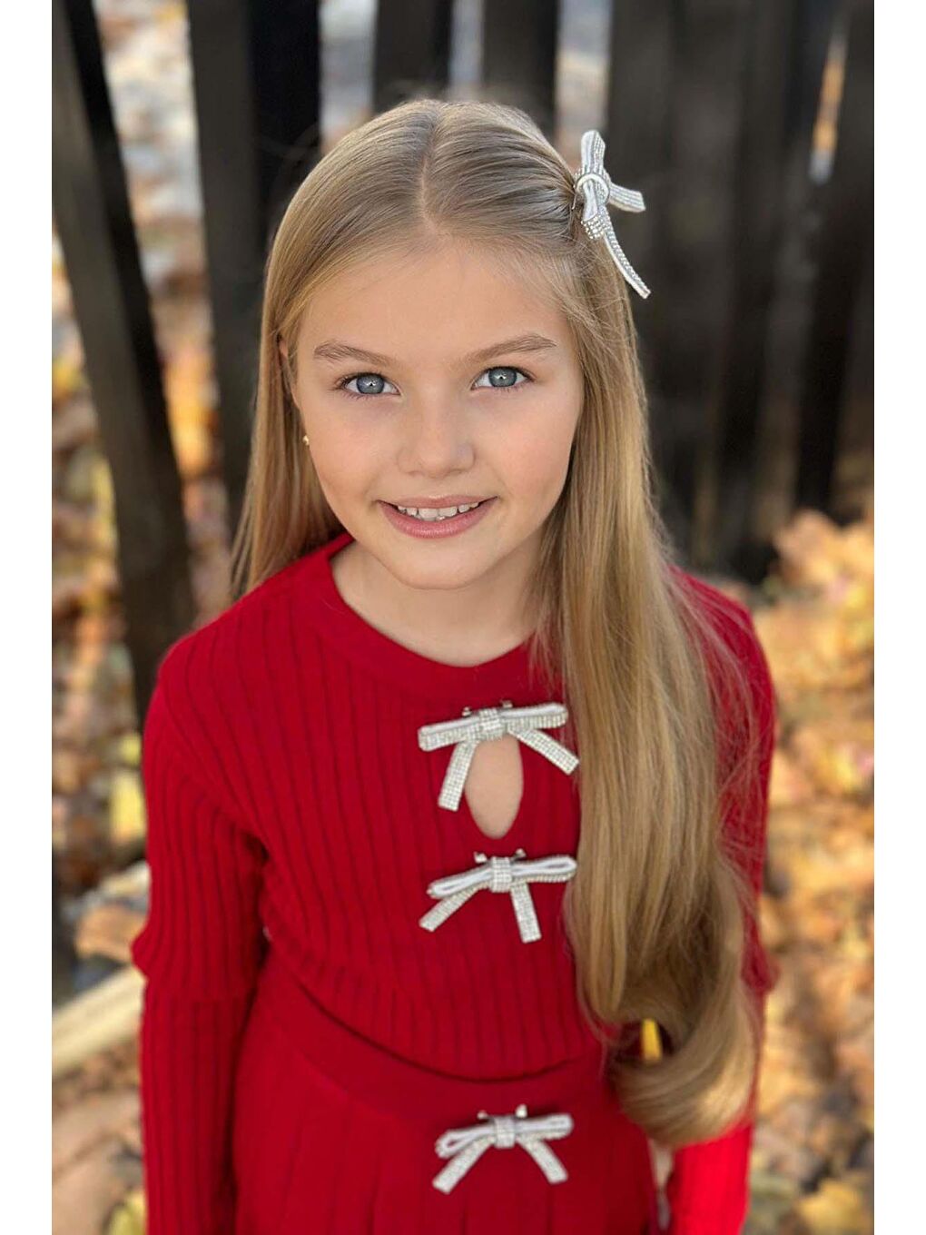 Kız Çocuk Bisiklet Yaka Önden Kurdela Detaylı Kazak Pliseli Triko Kırmızı Etekli Takım-1