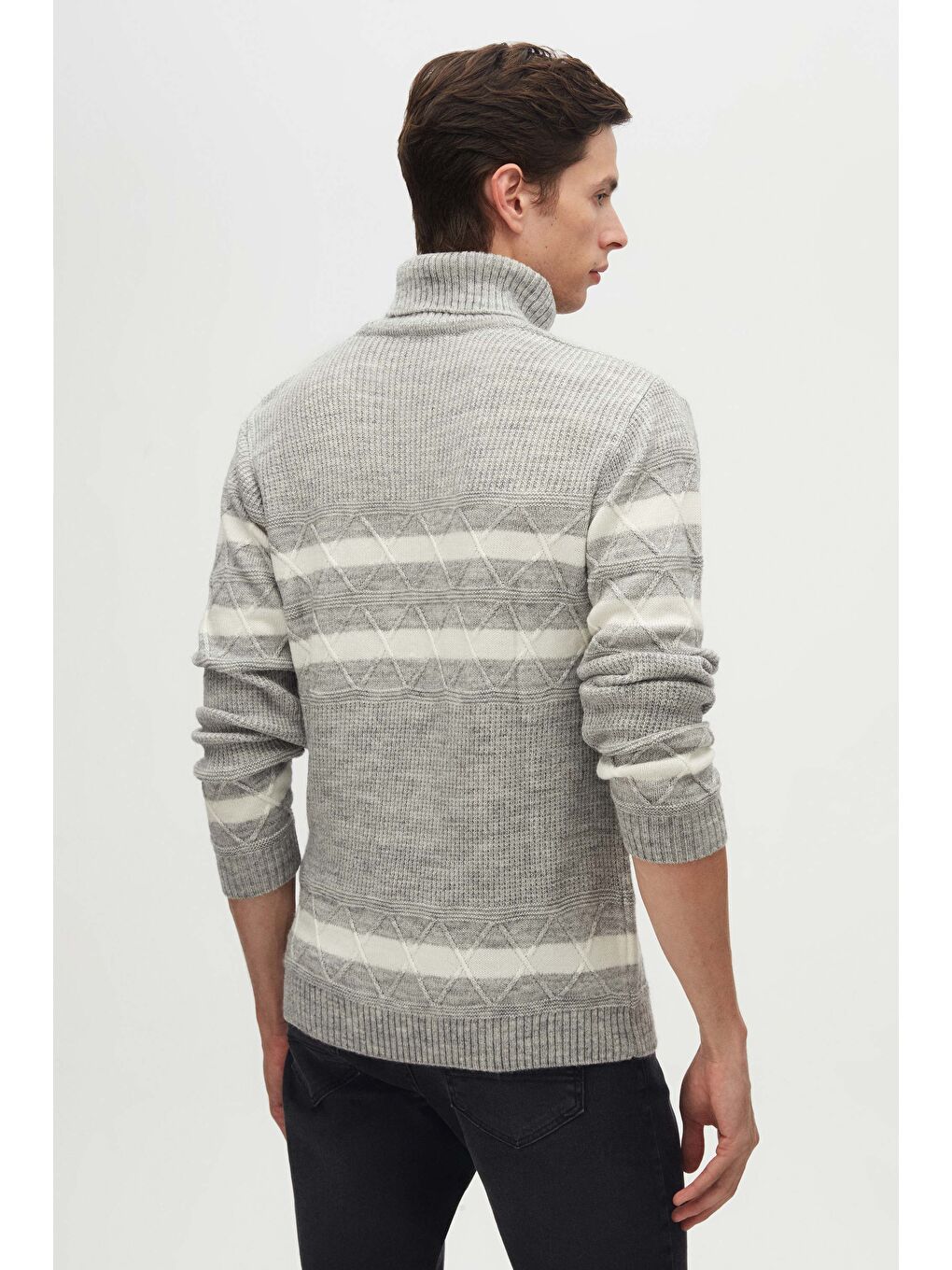 Regular Fit Gri Melanj Çizgili Tüylenme Yapmayan Tam Balıkçı Yaka Triko Kazak-3