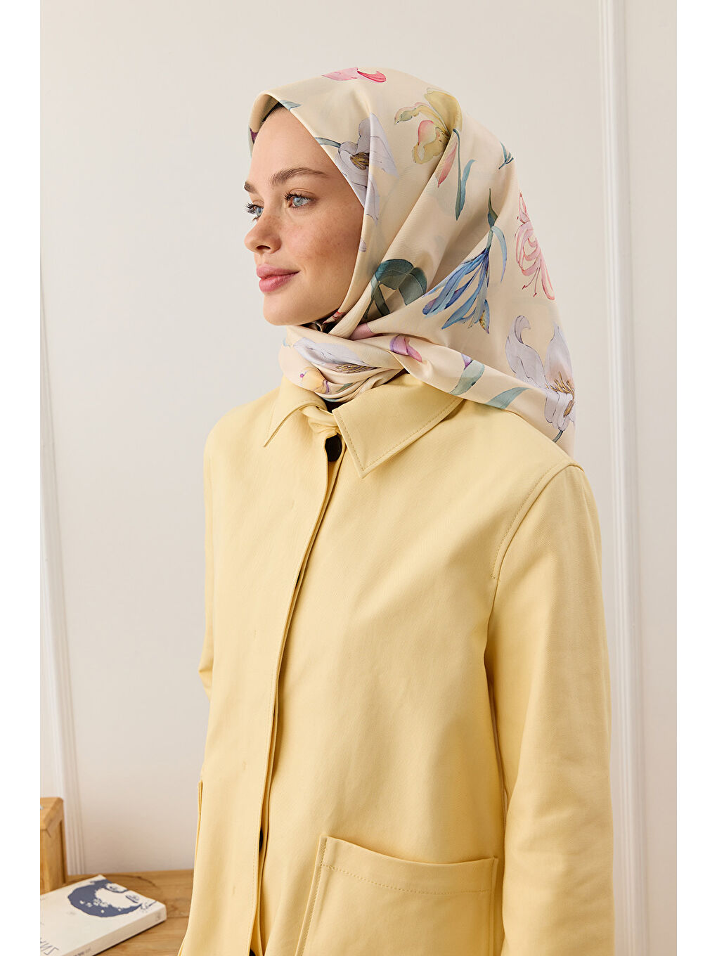 Sarı Twill İpek Eşarp Hera-1