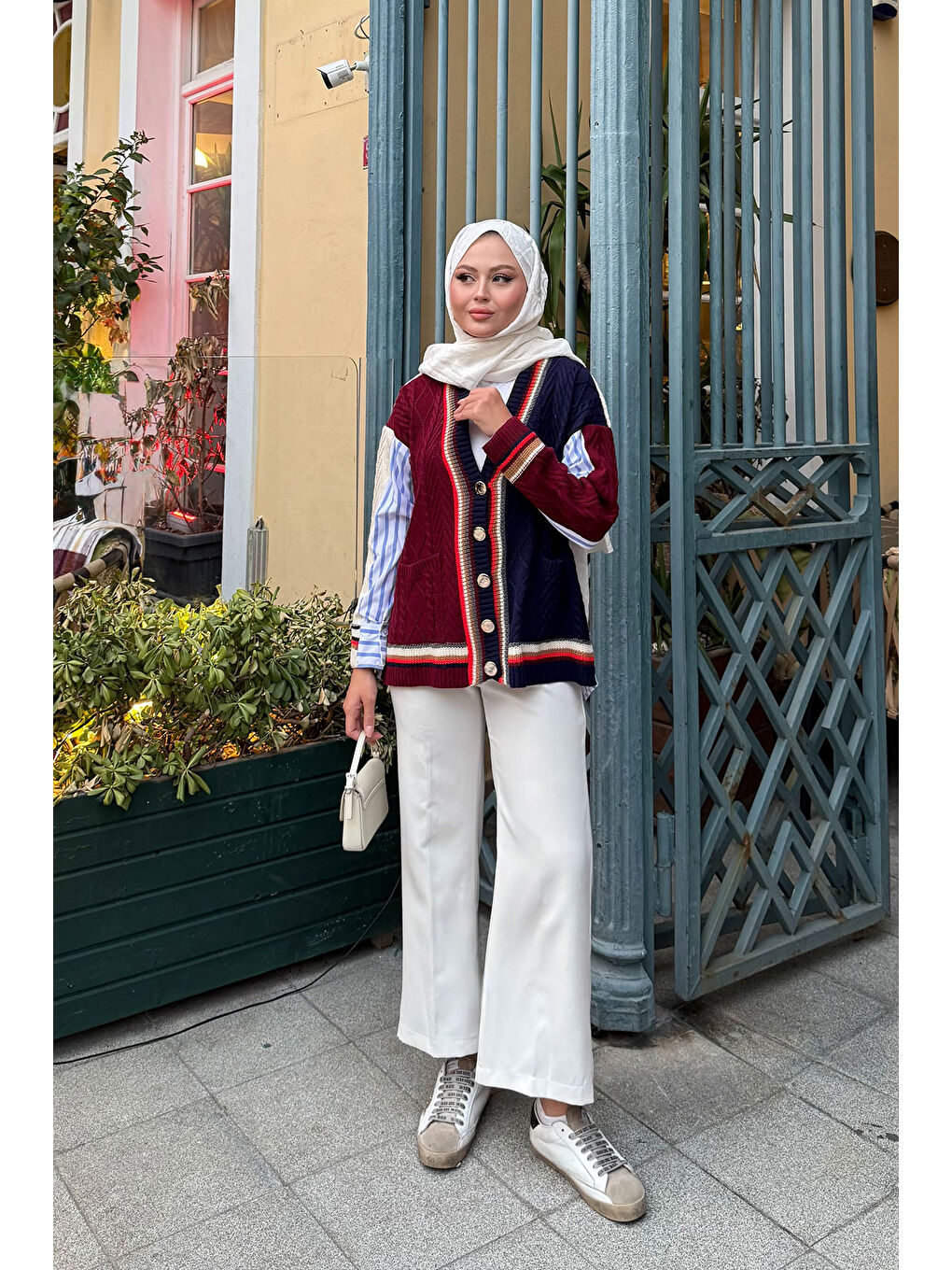 Kadın Renkli Örme Detay Hırka Bordo-3