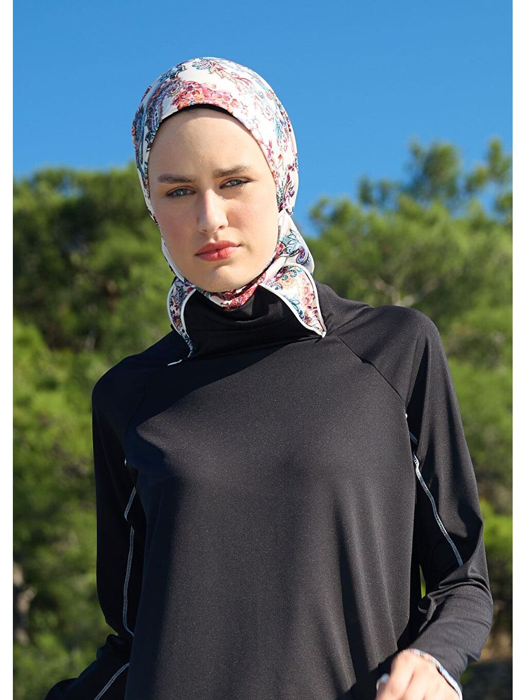 Siyah Spor Şal Desen Tesettür Mayo-2
