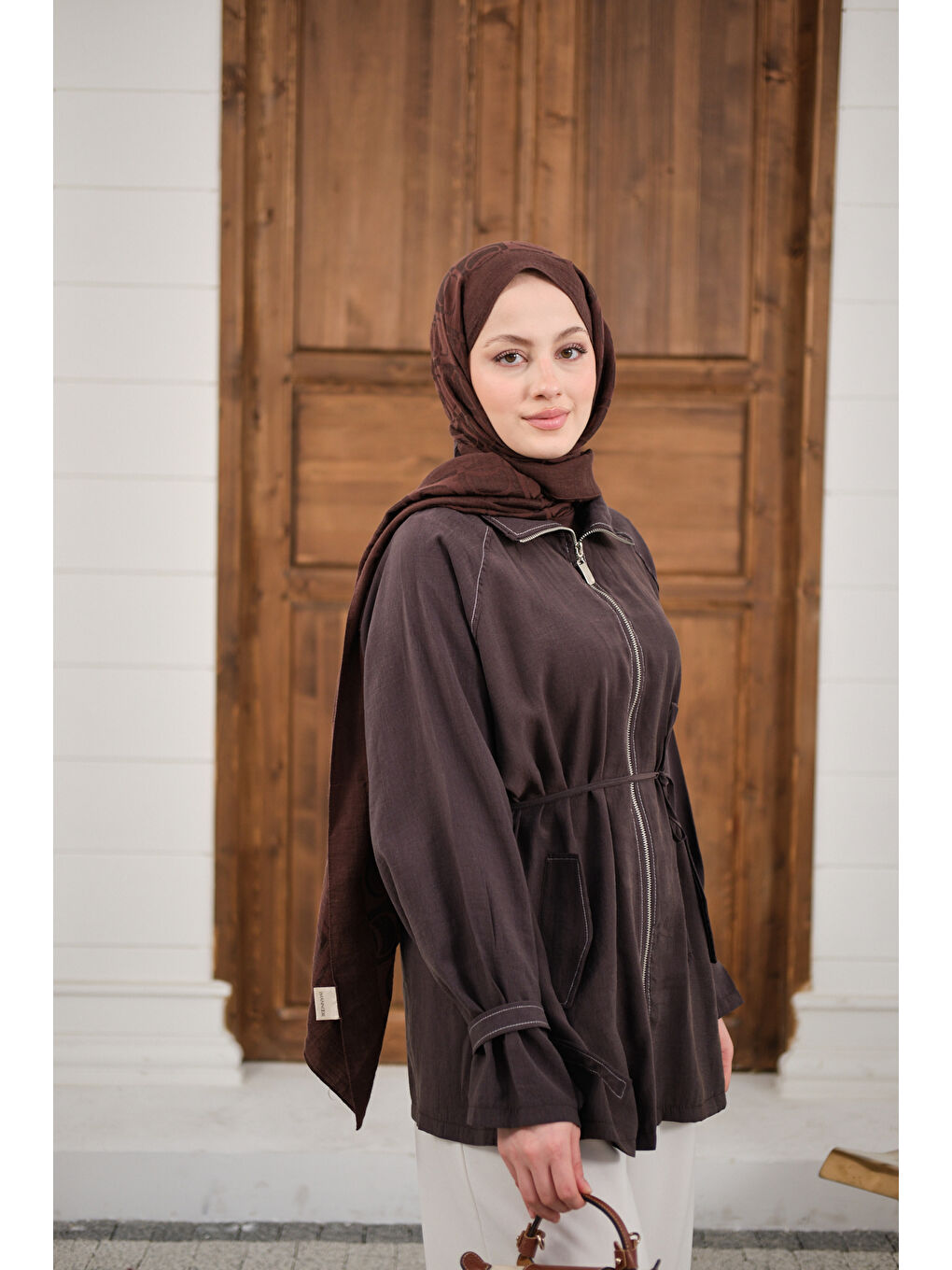 Kadın Gold Fermuar Detay Dikiş İzli Ceket Kahverengi-1