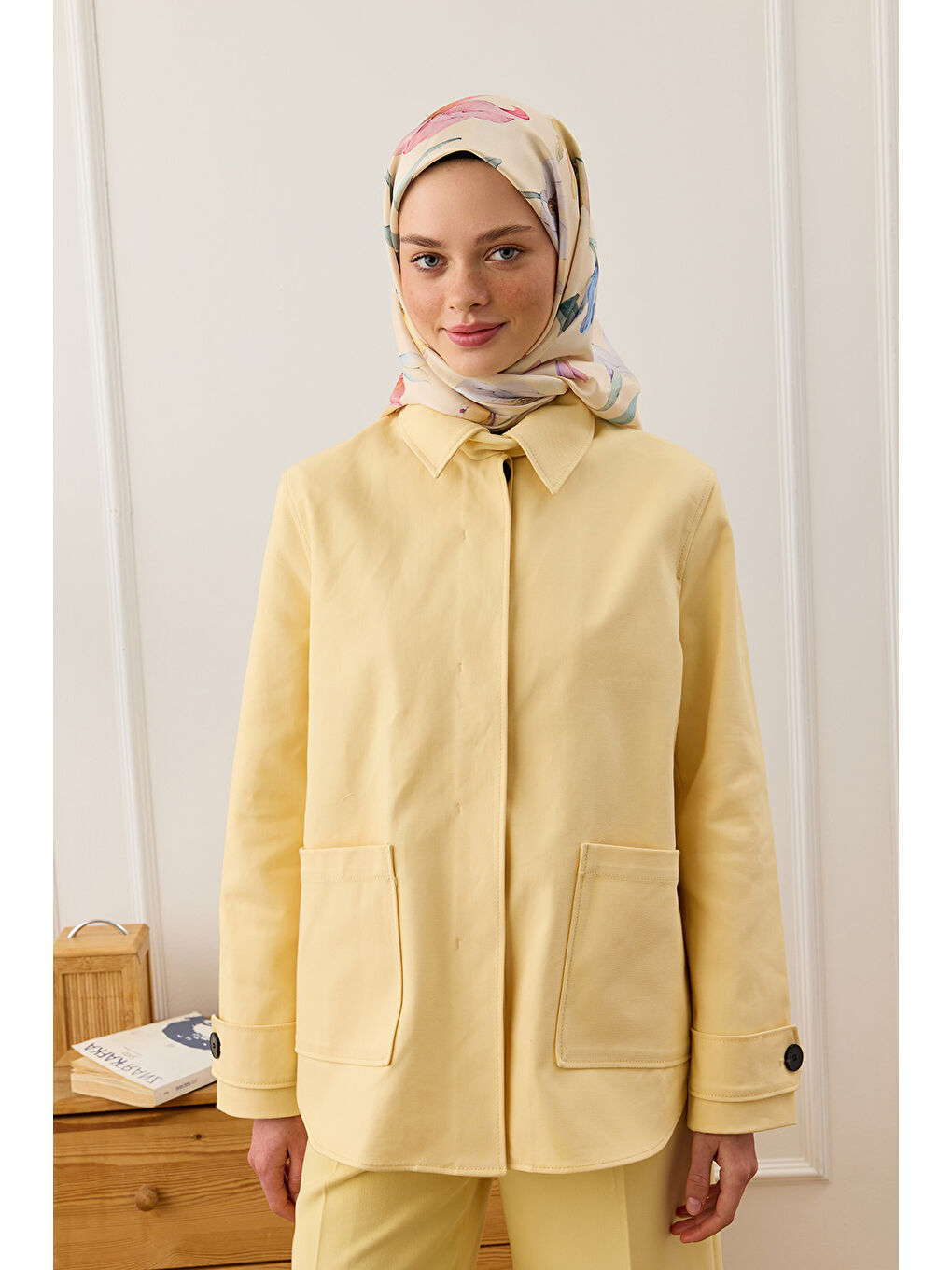 Sarı Twill İpek Eşarp Hera-3