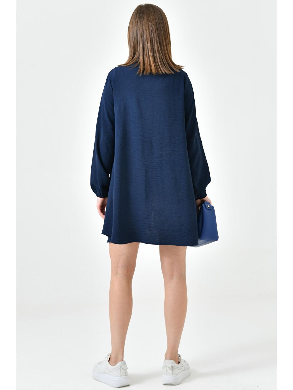 Koyu Lacivert Kadın Gömlek Yaka Ahşap Düğmeli Kolağzı Lastikli Aerobin Dokuma Tunik - Regular Fit-7
