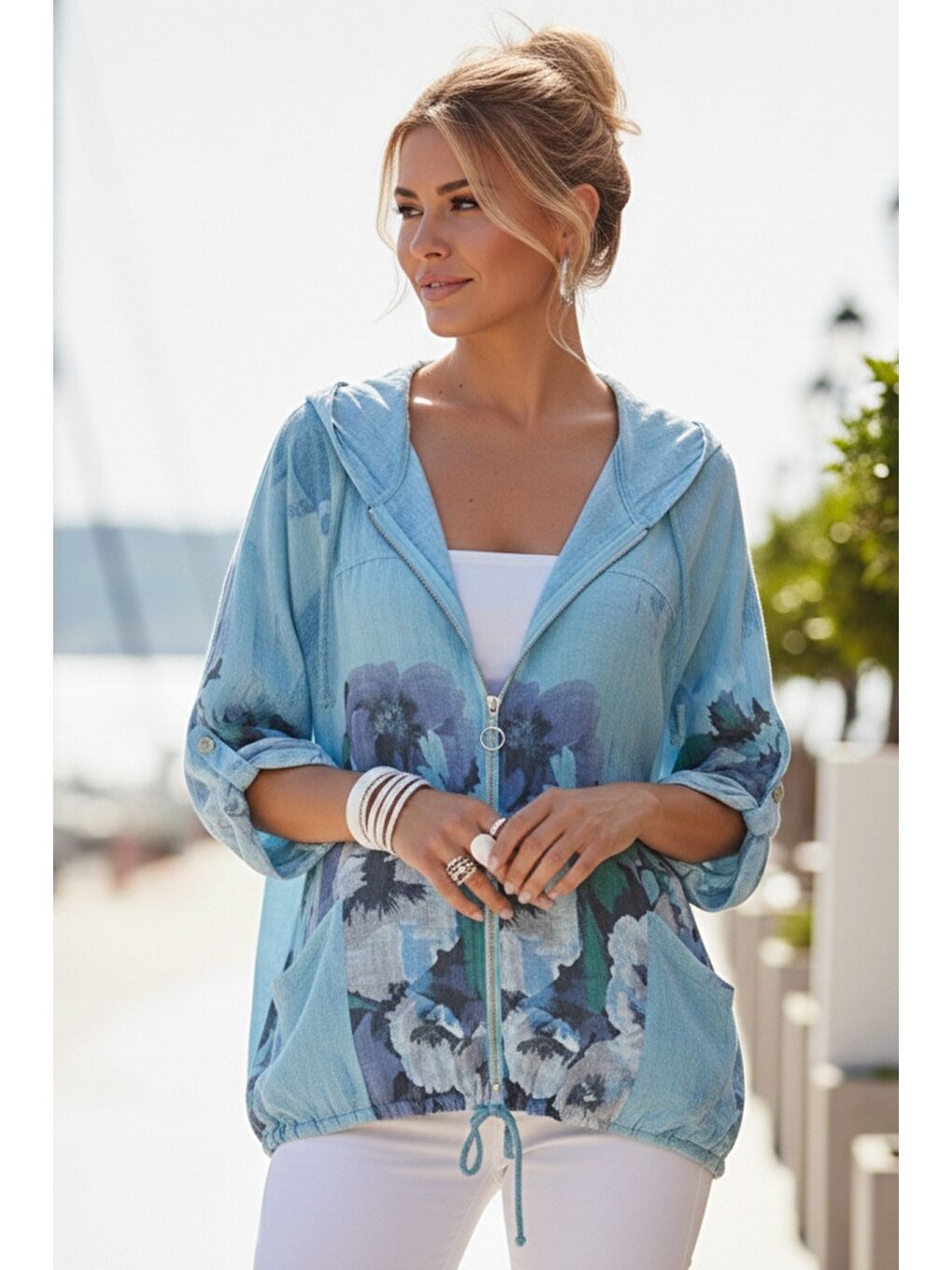 İtalyan Turkuaz Düğmeli Uzun Kollu Cepli Kapüşonlu Fermuarlı Baskılı Regular Boy Dokuma Ceket 68 65-2