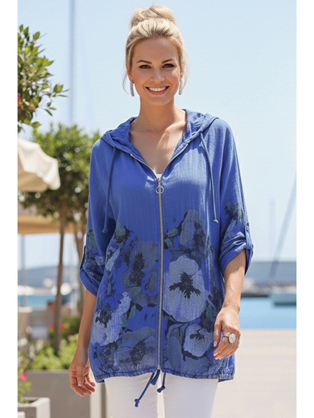 İtalyan Saks Mavisi Düğmeli Uzun Kollu Cepli Kapüşonlu Fermuarlı Regular Boy Dokuma Ceket 68 65-4